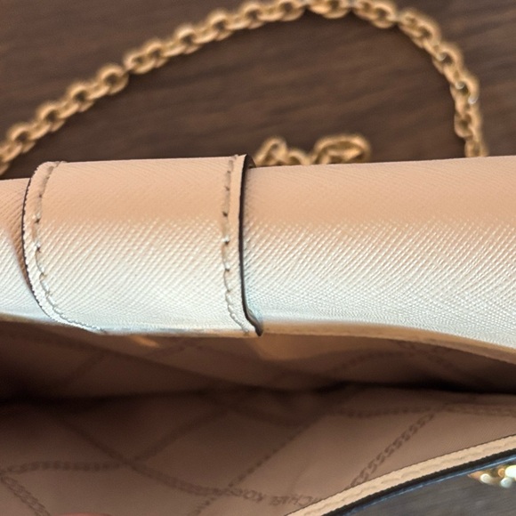 Michael Kors purse - Picture 10 of 10